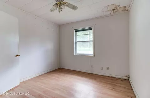 Bedroom - 14037 Schonewitz Rd, Biloxi, MS 39532 photo 3 of 6