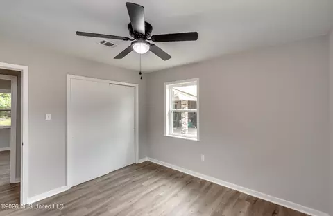 Bedroom - 108 Crimson Ln, Brandon, MS 39042 photo 6 of 13