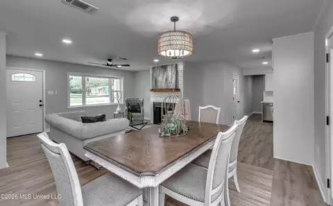 Dining - 108 Crimson Ln, Brandon, MS 39042 photo 3 of 5