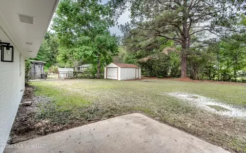 Exterior - 108 Crimson Ln, Brandon, MS 39042 photo 5 of 8