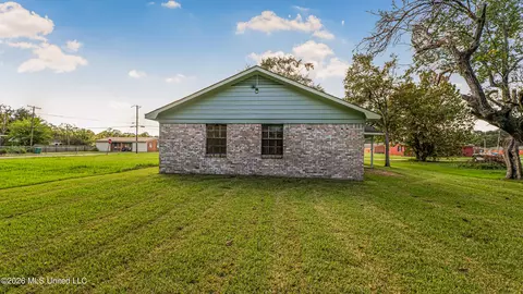Exterior - 4836 S Tanner St, Moss Point, MS 39563 photo 1 of 1