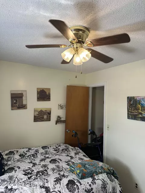 Bedroom - 191 Plum Bluff Dr, Lucedale, MS 39452 photo 2 of 2