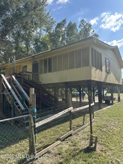 Exterior - 191 Plum Bluff Dr, Lucedale, MS 39452 photo 8 of 8