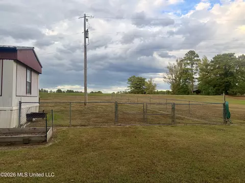 Exterior - 1310 Jones Loop #1310, Terry, MS 39170 photo 6 of 9