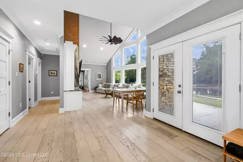 Entry Way - 75 Three Oaks Rd, Perkinston, MS 39573 photo 1 of 2