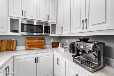Kitchen - 75 Three Oaks Rd, Perkinston, MS 39573 photo 6 of 6
