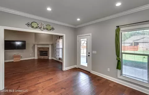 Living - 112 Trailbridge Bnd, Canton, MS 39046 photo 7 of 7