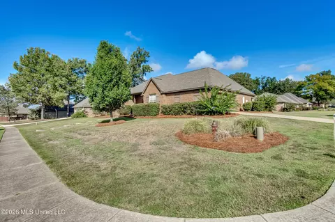Exterior - 112 Trailbridge Bnd, Canton, MS 39046 photo 5 of 17