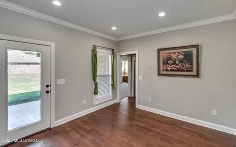 Entry Way - 112 Trailbridge Bnd, Canton, MS 39046 photo 1 of 3