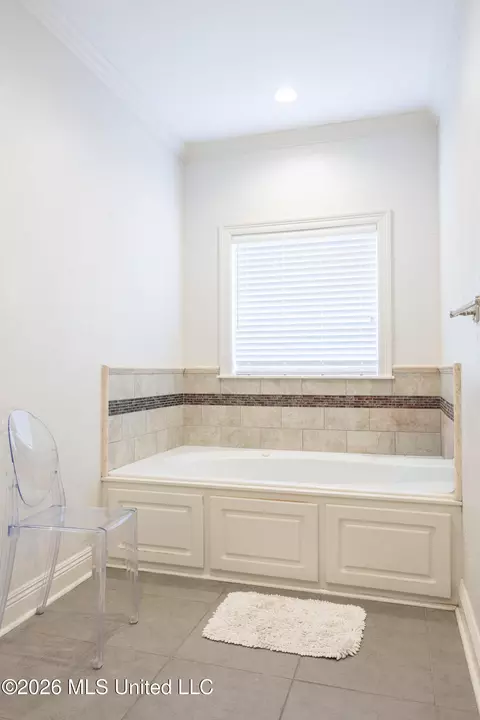 Bath - 2007 Bradford Pl, Flowood, MS 39232 photo 2 of 4