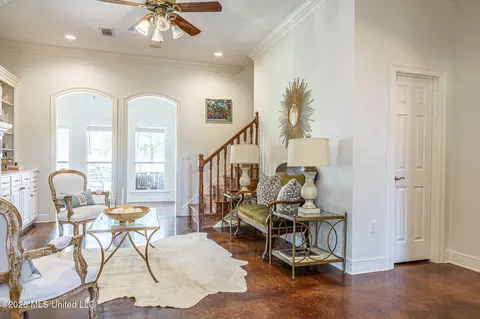 Entry Way - 2007 Bradford Pl, Flowood, MS 39232 photo 2 of 4