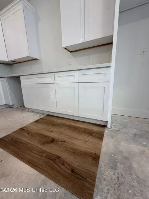 175 Phillips Dr, Gulfport, MS 39507 photo 8