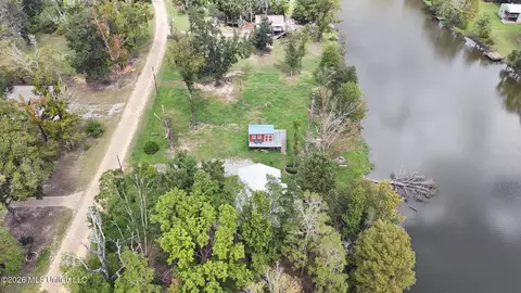 154 Deer Ln, Lucedale, MS 39452 photo 11