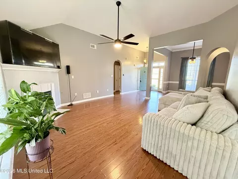 Other - 9635 N Geneva Loop, Olive Branch, MS 38654 photo 2 of 4