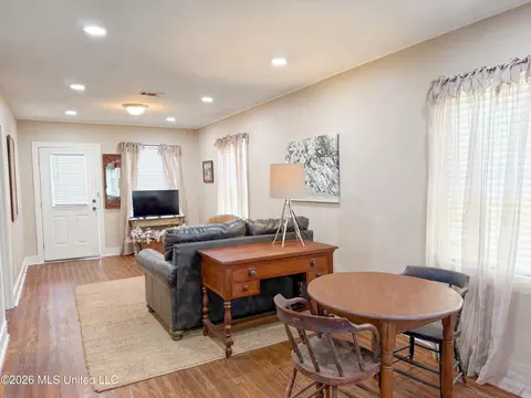 Living - 623 N Wall St, Natchez, MS 39120 photo 2 of 2