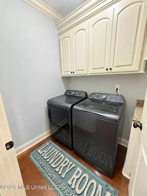 Other - 156 Belle Oak Dr, Brandon, MS 39042 photo 6 of 8