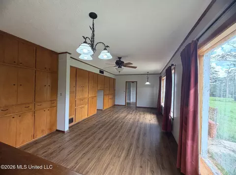 Living - 5286 Mississippi 198, Lucedale, MS 39452 photo 2 of 8