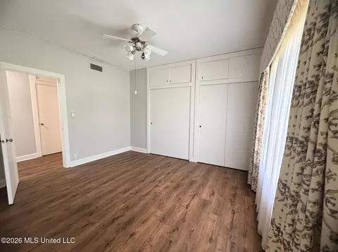 Bedroom - 5286 Mississippi 198, Lucedale, MS 39452 photo 2 of 3