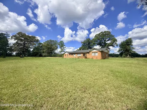 Exterior - 5286 Mississippi 198, Lucedale, MS 39452 photo 5 of 6