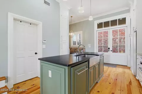 Kitchen - 234 N Natchez Dr, Madison, MS 39110 photo 4 of 4