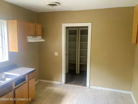 1007 Winn St, Jackson, MS 39204 photo 7