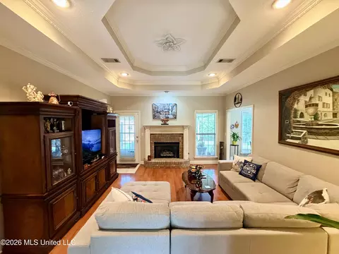 Living - 2023 S Cobblestone Cv, Brandon, MS 39042 photo 1 of 4