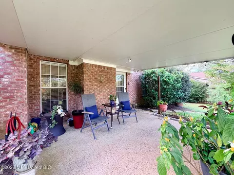 Exterior - 2023 S Cobblestone Cv, Brandon, MS 39042 photo 8 of 14