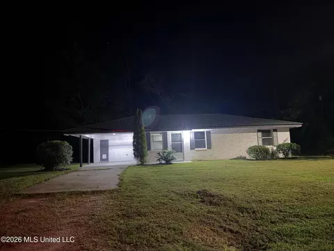 45 Delta Dr, Fayette, MS 39069