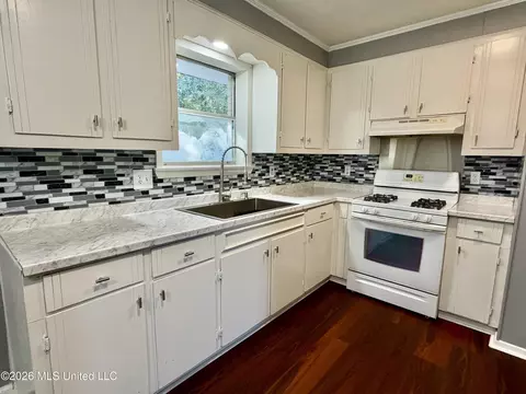 Kitchen - 45 Delta Dr, Fayette, MS 39069 photo 1 of 2