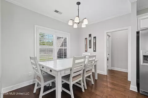 Dining - 2060 Jefferson Pkwy, Hernando, MS 38632 photo 1 of 1
