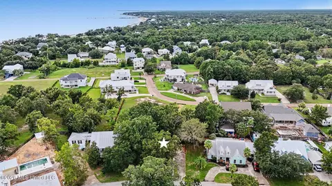 173 Blue Heron Cv, Waveland, MS 39576