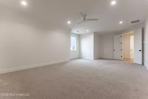 Bedroom - 277 Oakworth Dr, Hernando, MS 38632 photo 4 of 7