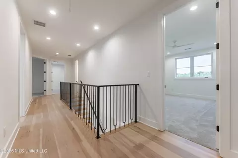 Entry Way - 277 Oakworth Dr, Hernando, MS 38632 photo 3 of 3