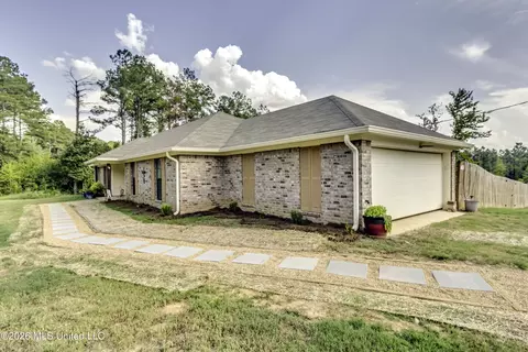 Exterior - 255 Spring Creek Rd, Flora, MS 39071 photo 4 of 17