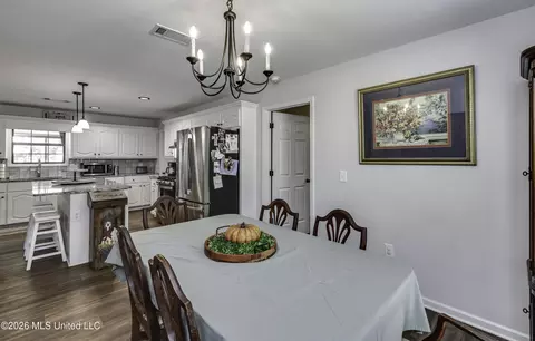 Dining - 255 Spring Creek Rd, Flora, MS 39071 photo 2 of 3