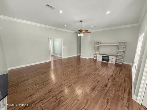 Living - 1019 Mindy Ln, Summit, MS 39666 photo 3 of 3