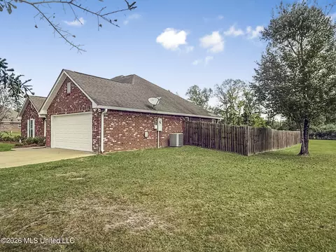 Exterior - 1019 Mindy Ln, Summit, MS 39666 photo 7 of 8