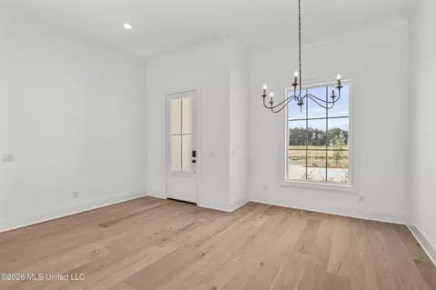 Dining - 400 Erickson Ln, Madison, MS 39110 photo 1 of 1