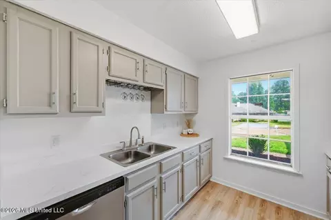 Kitchen - 4336 Cypress, Jackson, MS 39212 photo 1 of 4