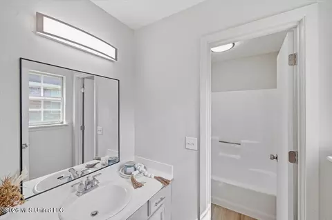 Bath - 4336 Cypress, Jackson, MS 39212 photo 1 of 3