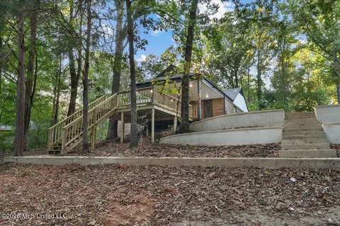 Exterior - 2398 Placid Cv, Nesbit, MS 38651 photo 3 of 4