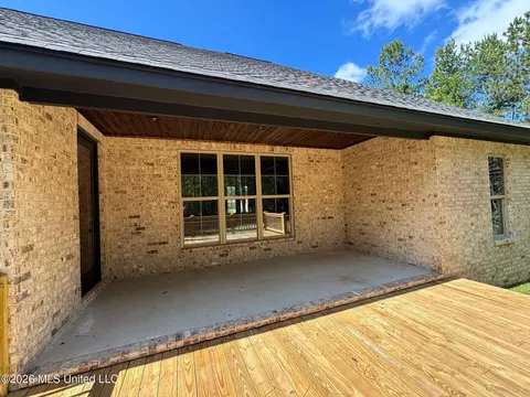 Exterior - 4 Stampede Pass, Sumrall, MS 39482 photo 3 of 6