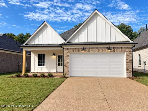 7223 Fairmont Pl Cv, Southaven, MS 38671