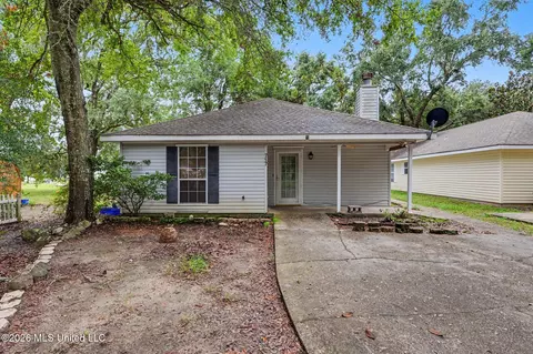 717 24th St, Gulfport, MS 39501