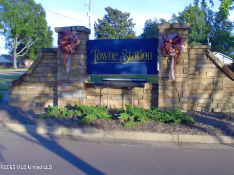 Other - 337 Towne St, Brandon, MS 39042 photo 2 of 2