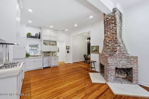Kitchen - 165 Second St, Flora, MS 39071 photo 2 of 4