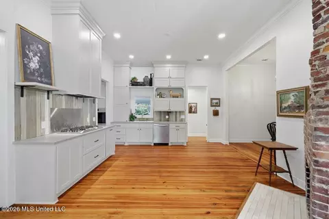 Kitchen - 165 Second St, Flora, MS 39071 photo 1 of 4