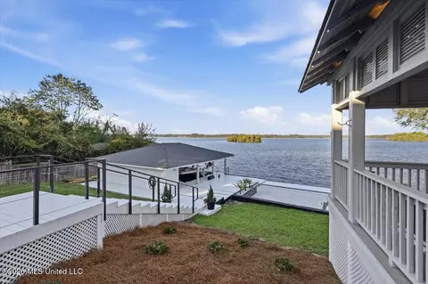 View/Area - 205 Audubon Point Dr, Brandon, MS 39047 photo 3 of 14
