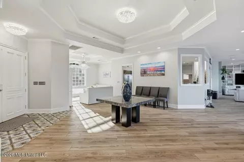 Entry Way - 205 Audubon Point Dr, Brandon, MS 39047 photo 3 of 5