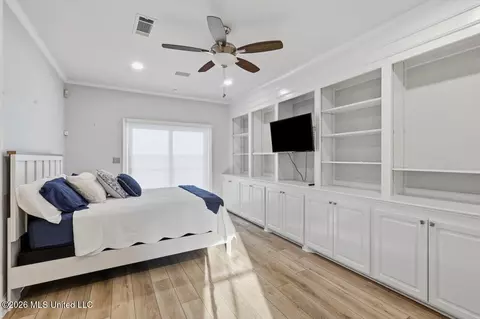 Bedroom - 205 Audubon Point Dr, Brandon, MS 39047 photo 7 of 9